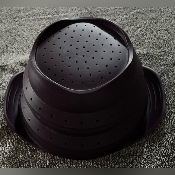 Epicure cookware multipurpose steamer, sheet pan + liner and strainer - Picture 9 of 11